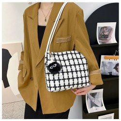  Canvas Contrast Color Grid Pendant Tote Bags