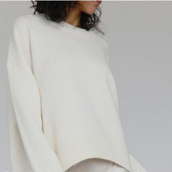  Women's Casual Round Neck Pullover Sweater