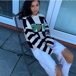  2024 Contrast Color Checkerboard Knitted Sweater