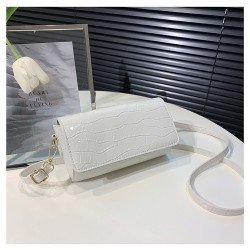 Trendy Ladies White One Shoulder Bags