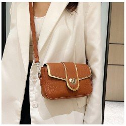 Stone Pattern Heart Twist Lock Shoulder Bags