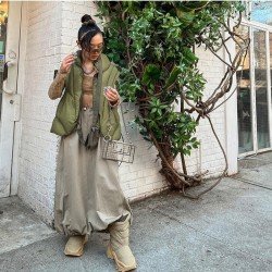 Zipper Up Street Sleeveless Down Coats For Women