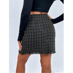 Ladies Black Zipper Up Short Skirts Ladies Black Zipper Up Short Skirts