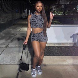  2024 Summer Ripped Navel Top And Short Skirt Sets