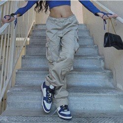 Trendy Solid Pockets Straight Leg Jean Trousers
