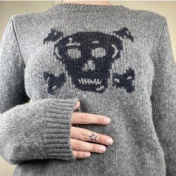  2024 Autumn Round Neck Skull Women's Sweater