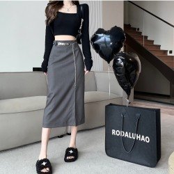  2024 Autumn Split Hem Skirt With Waist Chain
