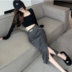  2024 Autumn Split Hem Skirt With Waist Chain
