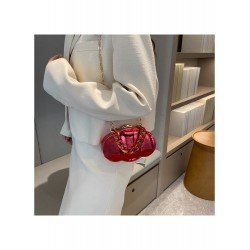 Cloud Shape Acrylic Chain Shoulder Bags Cloud Shape Acrylic Chain Shoulder Bags