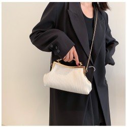 Stylish White Chain Party Shoulder Bags